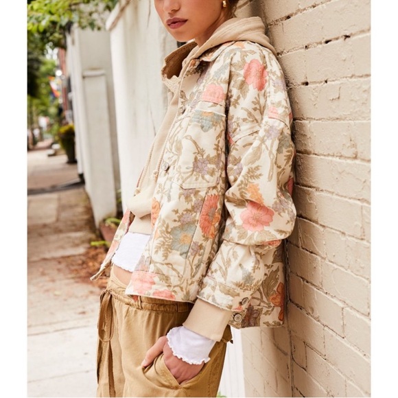 We The Free Floral Beige Jean Jacket - Picture 2 of 2